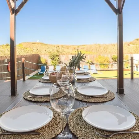 Villa Seabreeze Piscina Aquecida Privada Vista Mar Perto Da Ericeira Konukevi