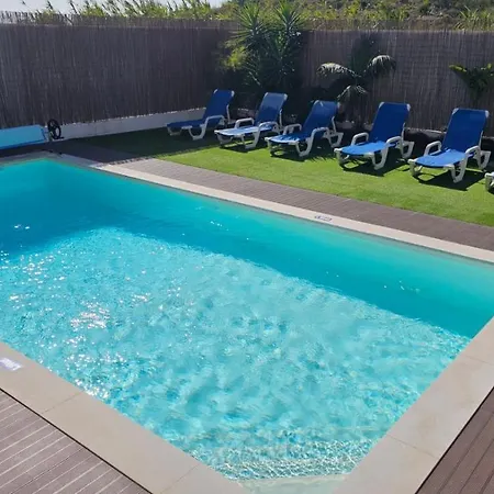Konukevi Villa Seabreeze Piscina Aquecida Privada Vista Mar Perto Da Ericeira 4*