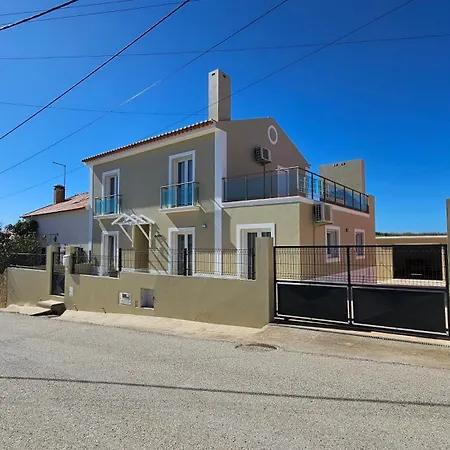 Seabreeze- Sea View-near 4* Ericeira