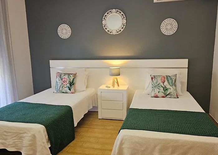 Seabreeze- Sea View-near